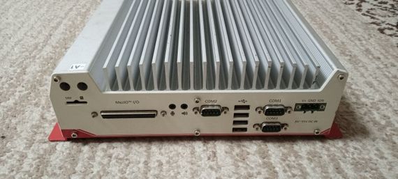 Промышленный ПК Neousys Nuvo-5000LP / Intel Core i7-6700TE (4 (8) ядра по 2.4 - 3.4 GHz) / 8 GB DDR4 / 120 GB SSD / Intel HD Graphics 530 б/у | Зображення 2
