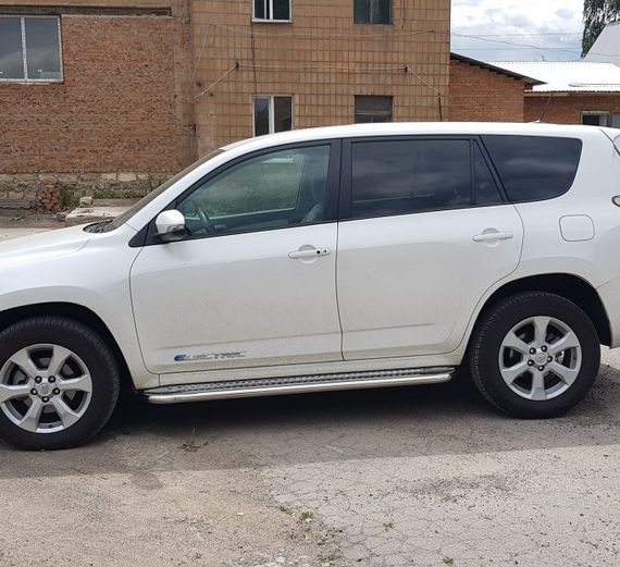 Боковые пороги Premium (2 шт, нерж) 60 мм для Toyota Rav 4 2006-2013 гг | Зображення 3