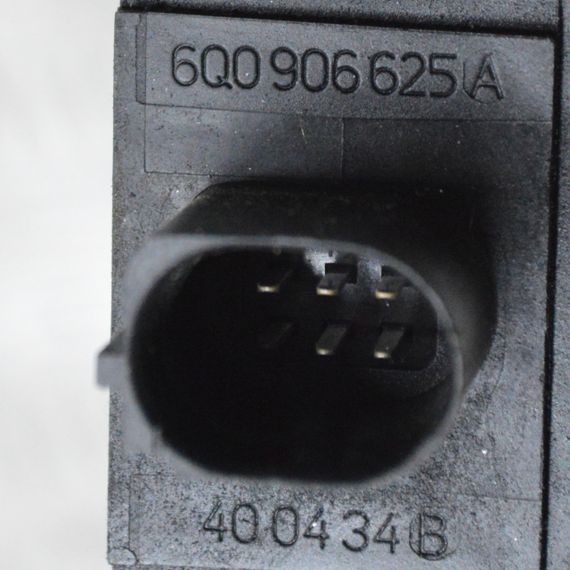 Блок магнітних клапанів VW Volkswagen Polo магнітний клапан Фольксваген Поло 6Q0906625A 6Q0906625B | Зображення 3