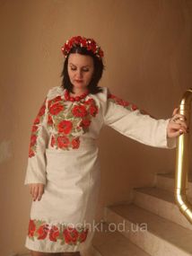 Платье женское  с вышивкой , цветы , "маки красные" .