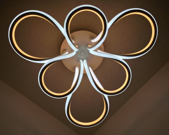 Люстра світлодіодна стельова LED світильник для квартири на стелю лед з пультом 25582 Білий 20х60х60 см. | Зображення 1