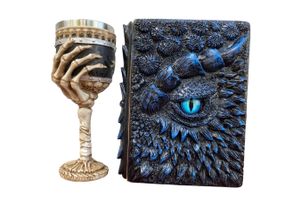 Подарунковий набір Келих 3D Рука з Черепами та Блокнот 3D «Книга Теней і Глубін»