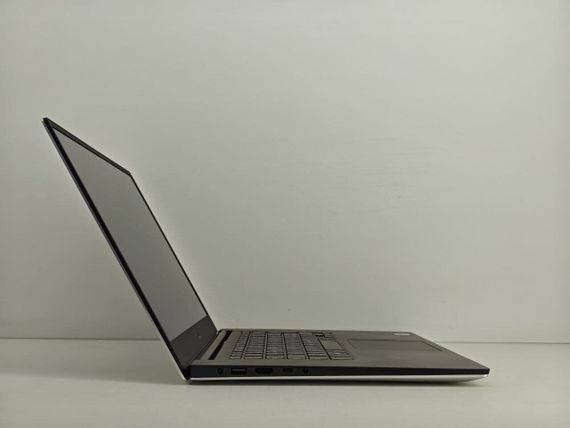 Мобильная рабочая станция Dell Precision 5540 / 15.6" (1920x1080) IPS / Intel Core i9-9880H (8 (16) ядер по 2.3 - 4.8 GHz) / 16 GB DDR4 / 1000 GB SSD / nVidia Quadro T2000, 4 GB GDDR5, 128-bit / WebCam б/у | Зображення 3