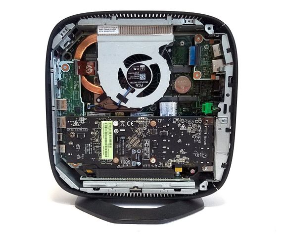 Неттоп HP t740 Thin Client USFF / AMD Ryzen V1756B (4 (8) ядра по 3.25 - 3.6 GHz) (аналог i7-7700T) / 8 GB DDR4 / 256 GB SSD M.2 / AMD Radeon Pro WX 3100, 4 GB GDDR5, 128-bit / Win 10 Pro б/в | Зображення 3