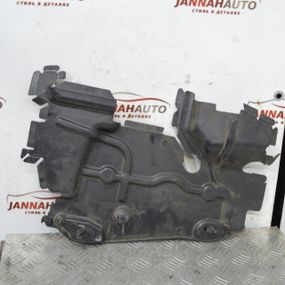 Дефлектор радіатора правий Citroen C3 Picasso 2009-2016 Захист кермо повітря права Сітроен 9685207880