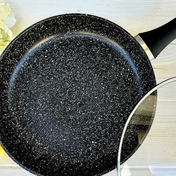 Сковорода UNIQUE UN-5143 20 см. з кришкою з антипригарним гранітним покриттям, для всіх видів плит | Зображення 4