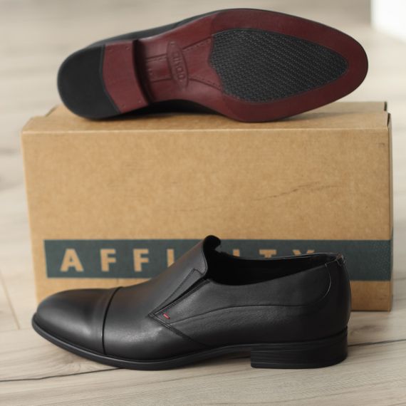 Чоловічі класичні туфлі Ікос — стиль і комфорт для справжніх джентльменів 43 розмір