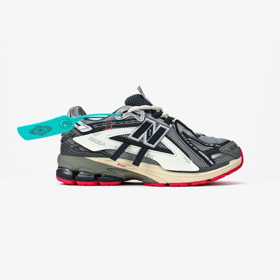 Демісезонні кросівки New Balance весна літо колір сірий/білий/червоний | Зображення 2