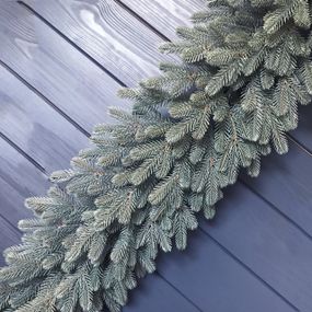 Гирлянда хвойная Traditional пишная литая 1,2 м голубая