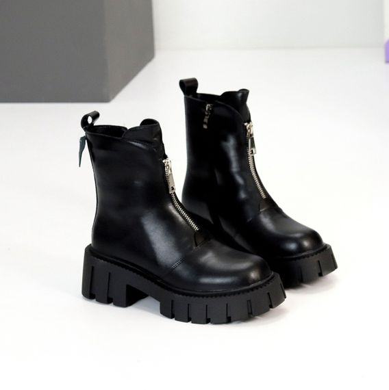 Чорні шкіряні черевики берці на блискавці на тракторній підошві | Зображення 1