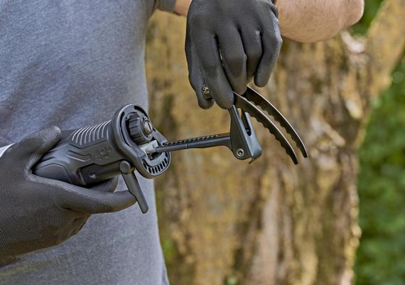 Пила сабельная сетевая BLACK+DECKER BES301K | Зображення 5