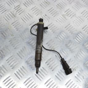 Форсунка керуюча 1.7 / 1.9 SDI Volkswagen Caddy II Polo Lupo Фольксваген Кадді Поло Лупо 028130202S
