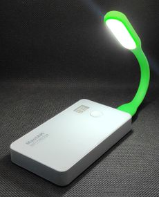 Фонарик USB гибкий зеленый