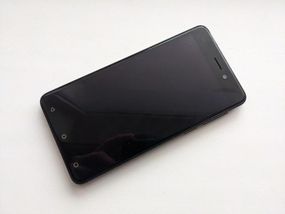 Смартфон nomi i5011 бу