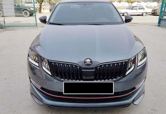 Передний лип DPT V-1 (2017-2019, под покраску) для Skoda Octavia III A7 | Зображення 1