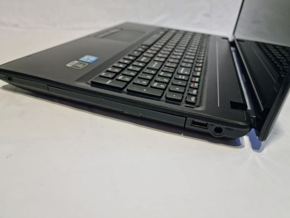 Ноутбук Б-клас Lenovo G580 / 15.6" (1366x768) TN / Intel Core i3-2328M (2 (4) ядра по 2.2 GHz) / 8 GB DDR3 / 80 GB HDD / nVidia GeForce GT 635M, 2 GB GDDR3, 128-bit / WebCam б/в | Зображення 4
