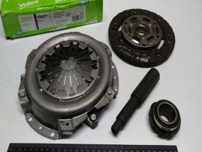Зчеплення в складі Logan 1.4, VALEO (826577) D180 мм (7711134828)