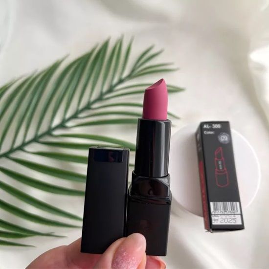 Матова помада для губ Alex Horse  AL-300 (№09)