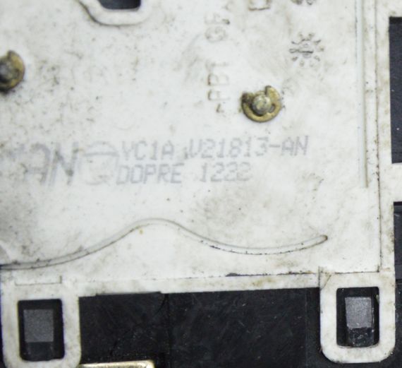 Замок передніх лівих дверей Ford Transit 2000-2014 Замок дверей передній лівий Форд Транзит YC1AV21813AN | Зображення 3
