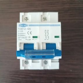 TOMZN Автомат DC постоянного тока 125А