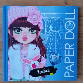 Розмальовка для скетчингу Paper Doll Одягни ляльку 140Х140 см, 24 аркуші, тверда обкладинка