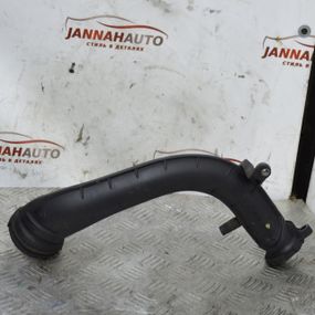 Патрубок інтеркулера 1.4 TSI Volkswagen Golf V Touran 2003-2015 Трубка провід повітря Фольксваген 03C145673C