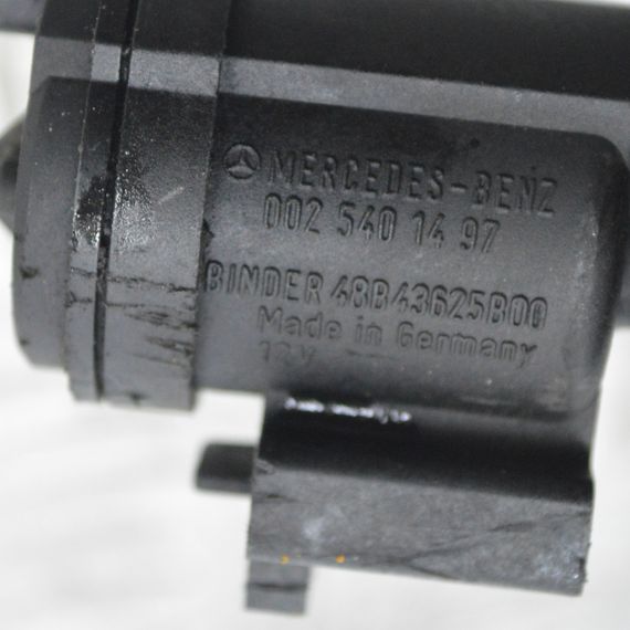 Клапан вакуумного управления Mercedes W202 W203 W210 W211 Sprinter Vito рециркуляции ОГ Мерседес 0025401497 | Зображення 3