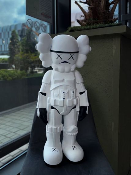 Статуетка Kaws Star Wars Stormtrooper White дизайнерська колекційна фігурка 70 см білий kw009