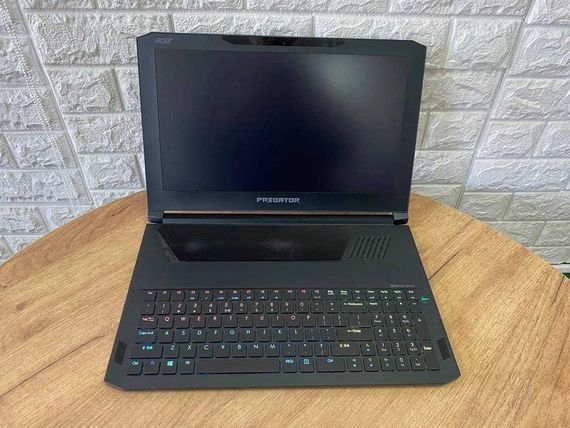 Ноутбук Acer Triton 700 15,6" IPS 120Hz i7 7700HQ 16Gb SSD512 GTX1080 MaxQ | Зображення 4