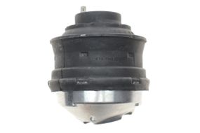 Подушка двигателя передняя  L Mercedes Benz C-class W202 E-class W210 OM604 611 94-02 35750