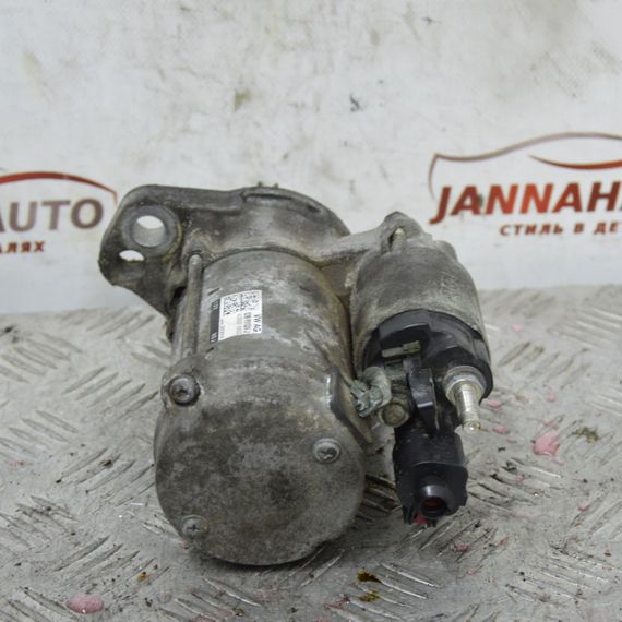 Стартер 12V 1.0 / 1.4 / 2.0 TFSI Audi A1 A3 Q3 TT Стартер Ауді а1 а3 ку3 тт 02M911024J | Зображення 1