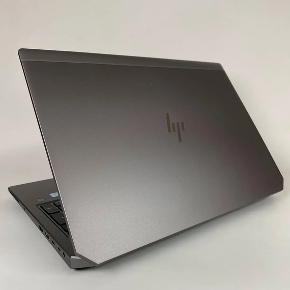Мобильная рабочая станция Б-класс HP zBook 15 G6 / 15.6" (1920x1080) IPS / Intel Core i7-9850H (6 (12) ядер по 2.6 - 4.6 GHz) / 16 GB DDR4 / 256 GB SSD / nVidia Quadro T1000, 4 GB GDDR5, 128-bit / Fingerprint / WebCam / HDMI б/у + Подарок Мышь / USB | Зображення 5