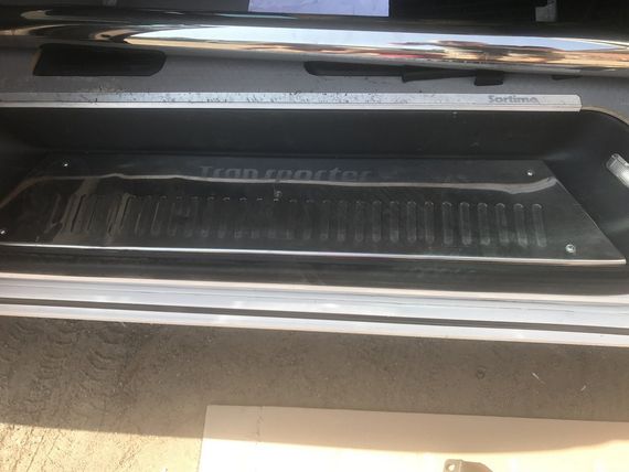 Накладки на внутрішні пороги (Carmos, сталь) 3 двері, Transporter для Volkswagen T5 Transporter 2003-2010 рр | Зображення 1