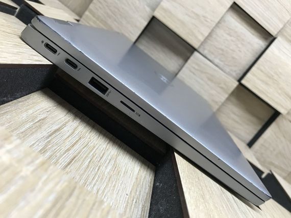 Ультрабук Б-класс Dell Latitude 5320 / 13.3" (1920x1080) IPS Touch / Intel Core i5-1145G7 (4 (8) ядра по 2.6 - 4.4 GHz) / 8 GB DDR4 / 256 GB SSD M.2 / Intel Iris Xe Graphics / WebCam / USB 3.2 / HDMI / Windows 10 б/у | Зображення 5