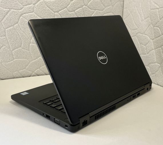 Ноутбук Dell Latitude 5480 14" IPS / Intel Core i5-7440HQ / 8GB DDR4 / SSD 256GB / Wi-Fi / HDMI / Windows 10 Pro | Зображення 2