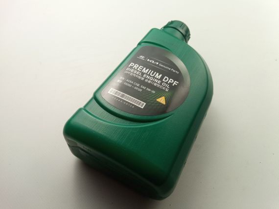 Олива моторна 5W-30 синтетична HYUNDAI Premium DPF Diesel 1 л (05200-00120) (0520000120) | Зображення 1