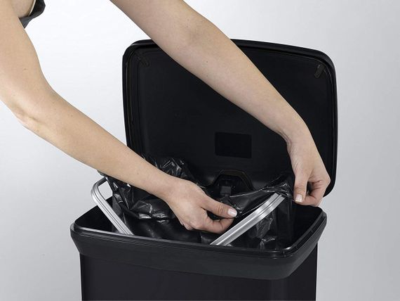 Контейнер для мусора с педалью Curver (Курвер) Deco bin 50 л (02162-01) Черный | Зображення 5