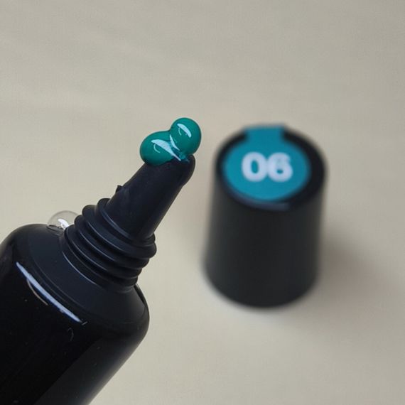 Краска 2в1 Lilly Beaute 06 изумрудная (стемпинг + роспись) 10мл