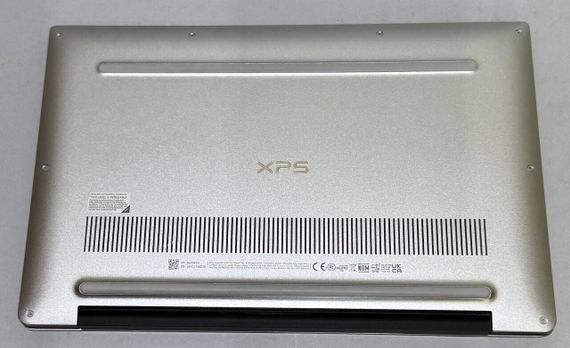 Ультрабук Dell XPS 13 9305 / 13.3" (1920x1080) IPS Touch / Intel Core i5-1135G7 (4 (8) ядра по 2.4 - 4.2 GHz) / 8 GB DDR4 / 256 GB SSD / Intel Iris Xe Graphics / WebCam б/у | Зображення 4