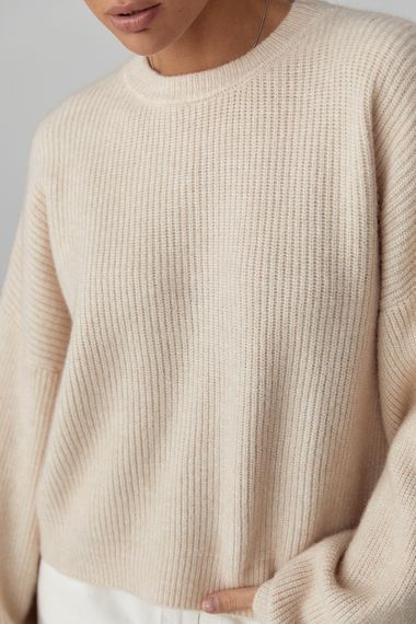 В'язана жіноча укорочена кофта - бежевий цвет, ONE SIZE (є розміри) | Зображення 3