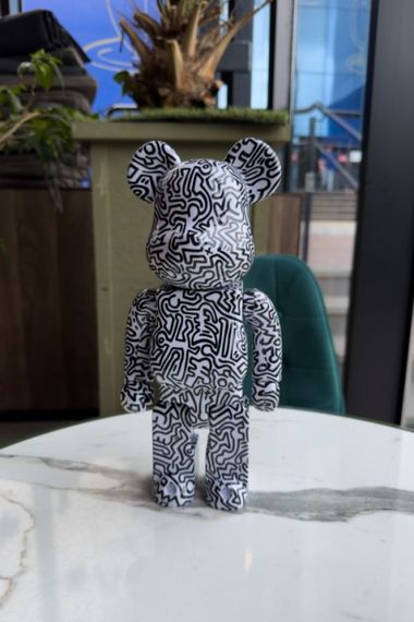 Bearbrick Keith Haring дизайнерська статуетка ведмідь Беарбрік 28 см mb032 біла