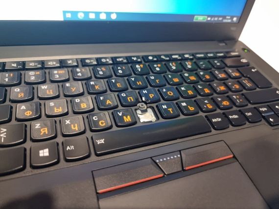 Ноутбук Б-класс Lenovo ThinkPad T450 / 14" (1366x768) TN / Intel Core i5-5300U (2 (4) ядра по 2.3 - 2.9 GHz) / 8 GB DDR3 / 240 GB SSD / Intel HD Graphics 5500 / WebCam / Два АКБ б/у | Зображення 7