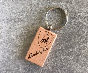 Дерев'яний брелок з логотипом Lamborgini (15010102003)