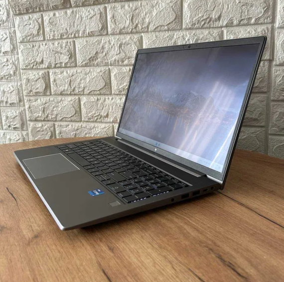 Ноутбук HP ZBook Power 15 G9 15,6" FHD IPS i7 12700H 16Gb SSD 512Gb RTX A1000 Б/В | Зображення 1