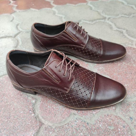 Коричневі чоловічі туфлі з перфорацією 40 розмір | Зображення 1