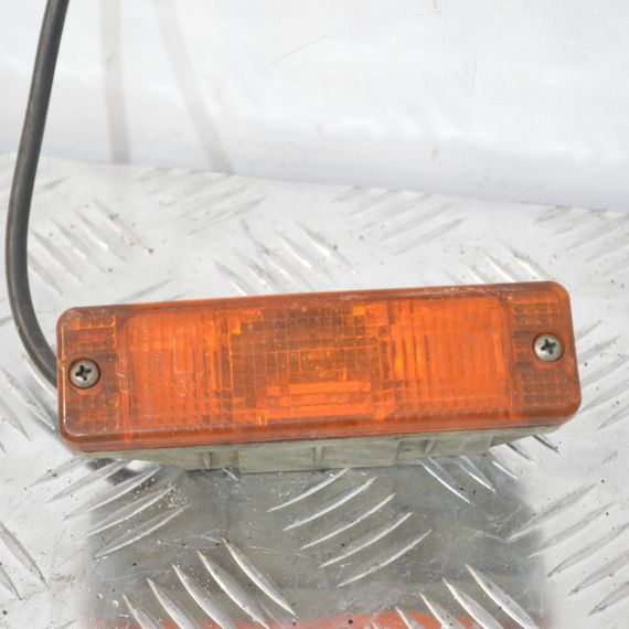 Покажчик повороту передній лівий Volkswagen Golf Jetta 1983-1992 Покажчик повороту переднього бампера лівий Фольксваген 191953155 | Зображення 1