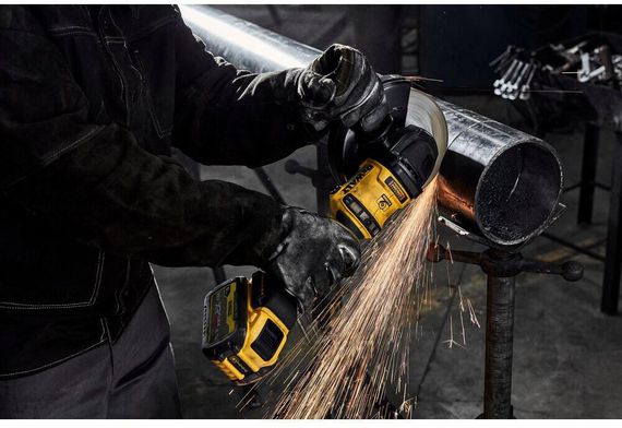 Шлифмашина угловая - болгарка аккумуляторная 180мм бесщёточная DeWALT DCG440N | Зображення 3