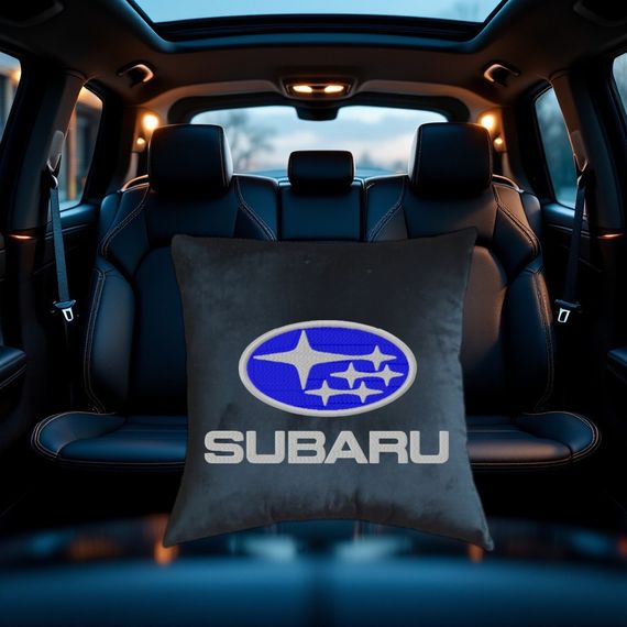 Авто Подушка c вишивкою логотипу марки субару subaru чорний автомобілісту 02223