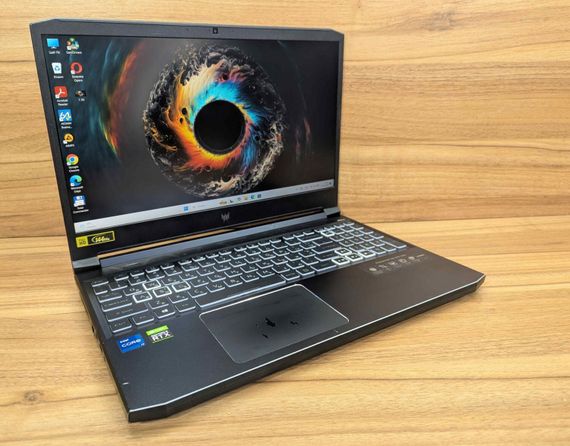 Ігровий ноутбук Б-клас Acer Predator Helios PH315-54 / 15.6" (1920x1080) IPS / Core i7-11800H (8 (16) ядер по 2.3 - 4.6 GHz) / 16 GB DDR4 / 512 GB SSD / GeForce RTX 3060, 6 GB GDDR6, 192-bit / WebCam / Windows 11 б/в + Подарунок Бездротова миша | Зображення 5