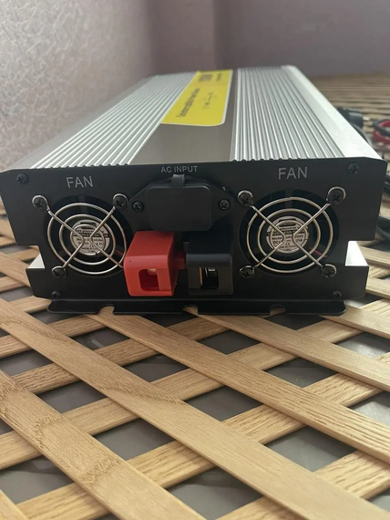 Инвертор преобразователь 1000Вт 12V на 220V (чистый синусоид) с функцией зарядки АКБ | Зображення 5